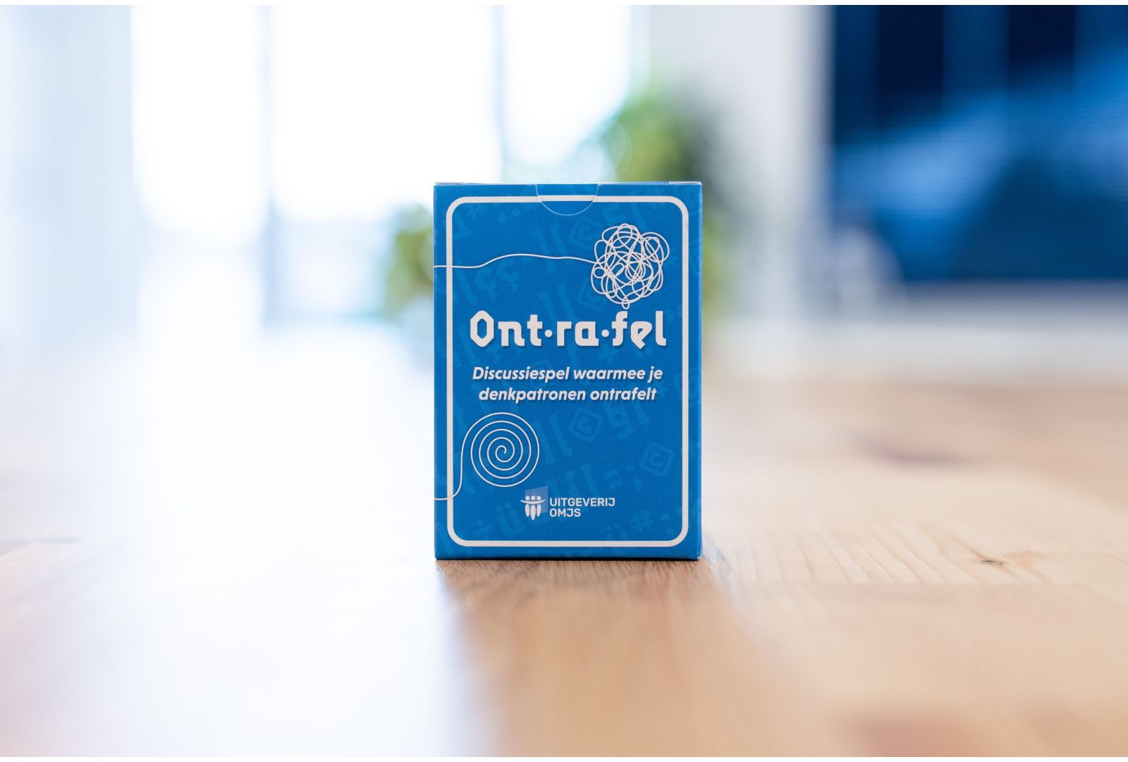 Nieuw: Ont•ra•fel